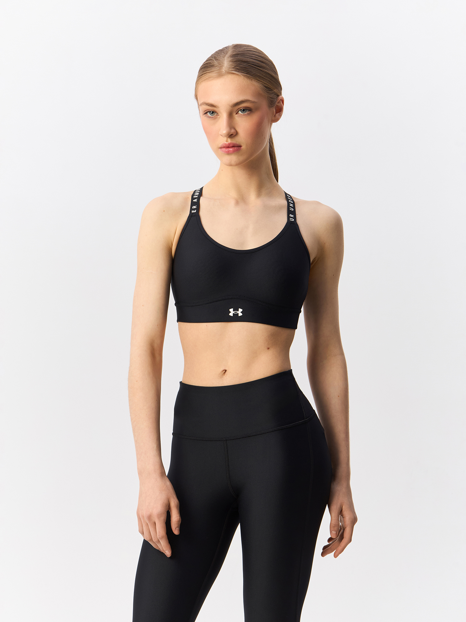 Топ спортивный Under Armour Infinity Mid Covered для женщин, размер XL, 1363353-001, Черный, 1363353
Топ спортивный Under Armour Infinity Mid Covered для женщин, размер XL, 1363353-001, Черный, 1363353