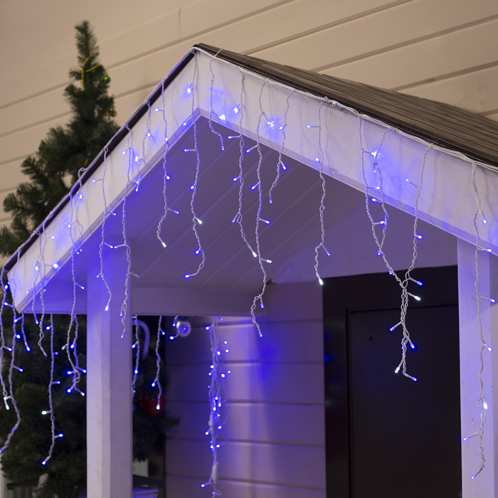 Гирлянда «Бахрома» 3 0.6 м, IP44, УМС, белая нить, 160 LED, свечение синее, мерцание бел
Гирлянда «Бахрома» 3 0.6 м, IP44, УМС, белая нить, 160 LED, свечение синее, мерцание бел