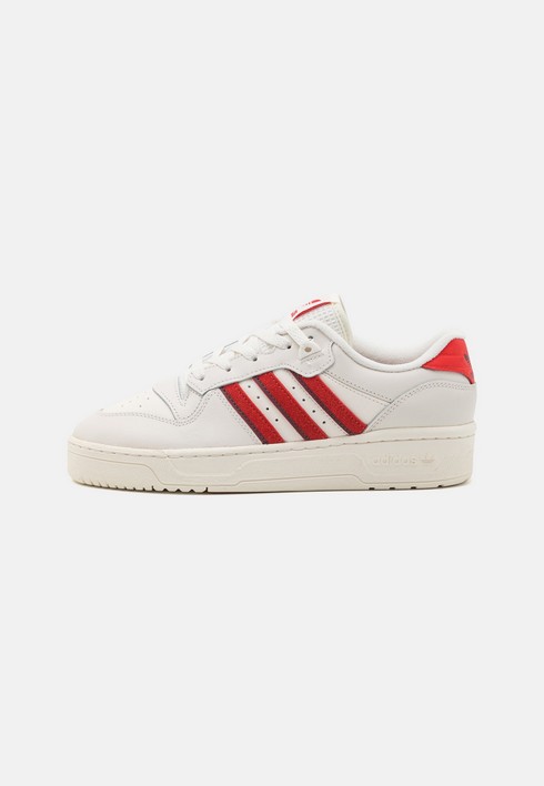 Кеды мужские Adidas Originals Rivalry Unisex бежевые 41 1/3 EU (доставка из-за рубежа), Бежевый, Rivalry Unisex
Кеды мужские Adidas Originals Rivalry Unisex бежевые 41 1/3 EU (доставка из-за рубежа), Бежевый, Rivalry Unisex