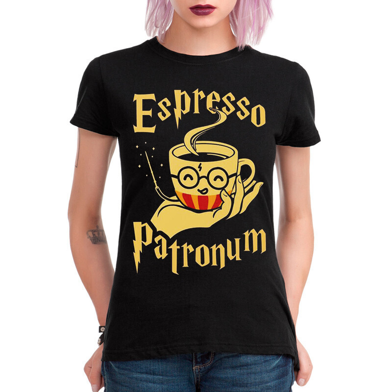 Футболка женская Dream Shirts Магия Эспрессо Патронум 1000341-1 черная M, Черный, Магия Эспрессо Патронум 1000341-1
Футболка женская Dream Shirts Магия Эспрессо Патронум 1000341-1 черная M, Черный, Магия Эспрессо Патронум 1000341-1
