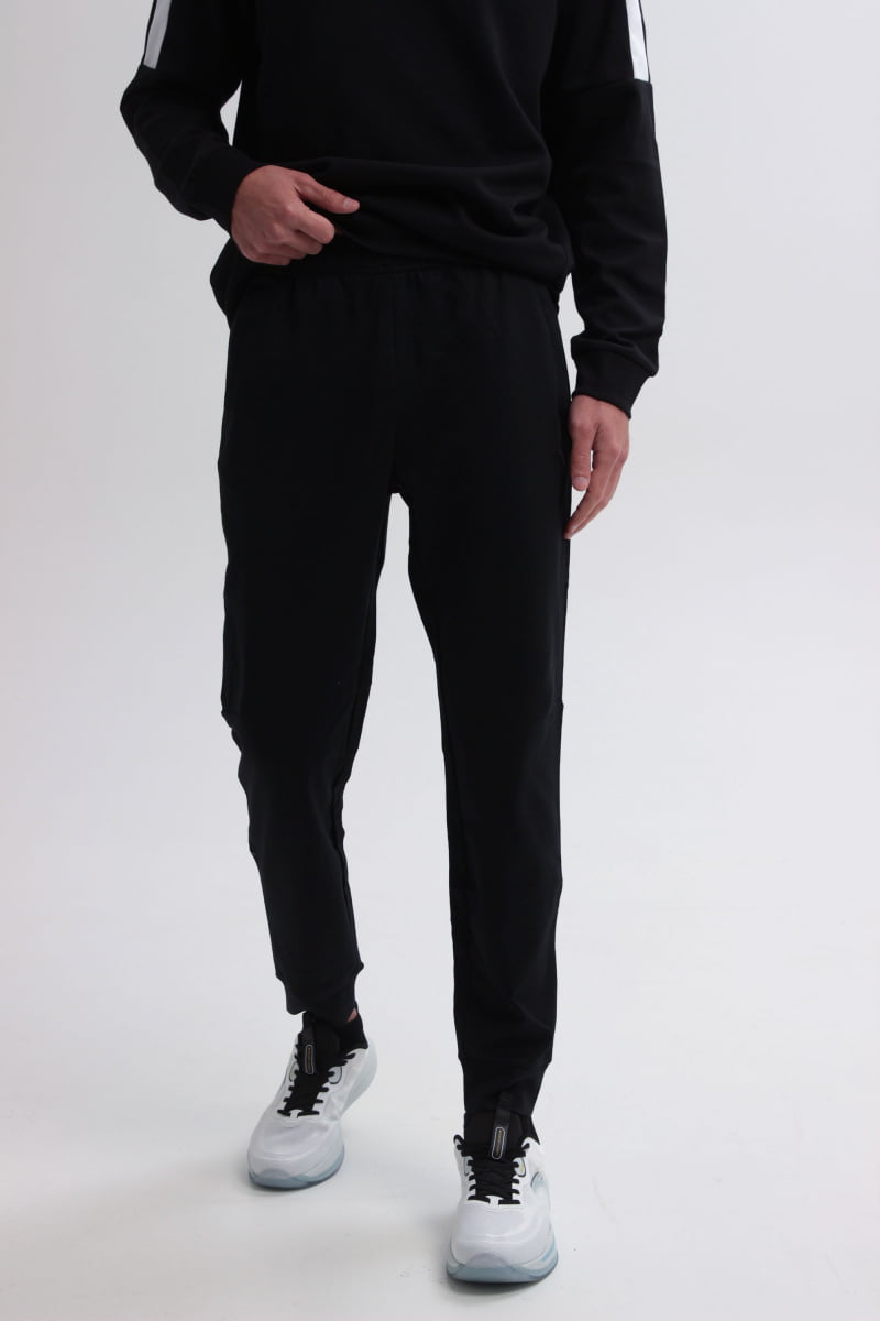 Спортивные брюки мужские Anta Pants bar A-ANTISEPTIC 852337317 черные 2XL, Черный, Pants bar A-ANTISEPTIC 852337317
Спортивные брюки мужские Anta Pants bar A-ANTISEPTIC 852337317 черные 2XL, Черный, Pants bar A-ANTISEPTIC 852337317