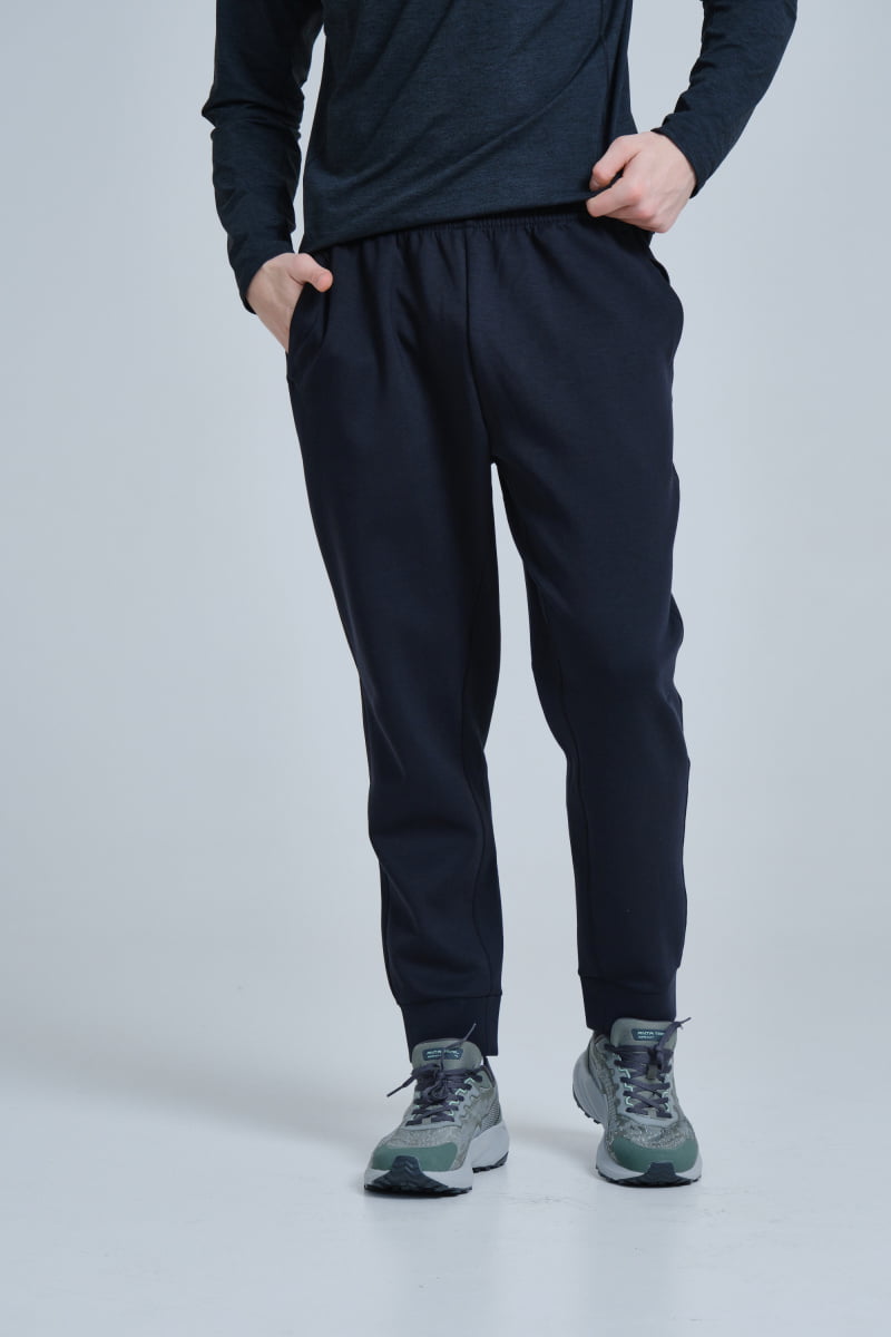 Спортивные брюки мужские Anta RUNNING A-STRETCHY SPORT 852345305 черные L, Черный, RUNNING A-STRETCHY SPORT 852345305
Спортивные брюки мужские Anta RUNNING A-STRETCHY SPORT 852345305 черные L, Черный, RUNNING A-STRETCHY SPORT 852345305
