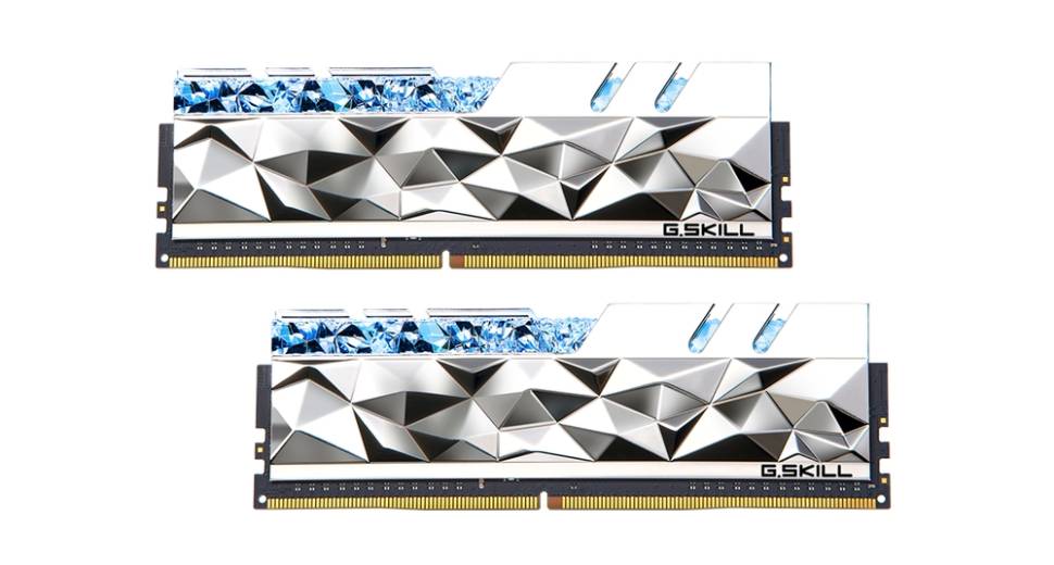 Оперативная память G.Skill Trident Z Royal (F4-3600C16D-32GTESC), DDR4 2x16Gb, 3600MHz, Trident Z Royal
Оперативная память G.Skill Trident Z Royal (F4-3600C16D-32GTESC), DDR4 2x16Gb, 3600MHz, Trident Z Royal