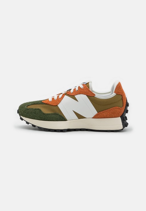 Кроссовки женские New Balance Ms 327 Unisex хаки 38 EU (доставка из-за рубежа), Ms 327 Unisex
Кроссовки женские New Balance Ms 327 Unisex хаки 38 EU (доставка из-за рубежа), Ms 327 Unisex