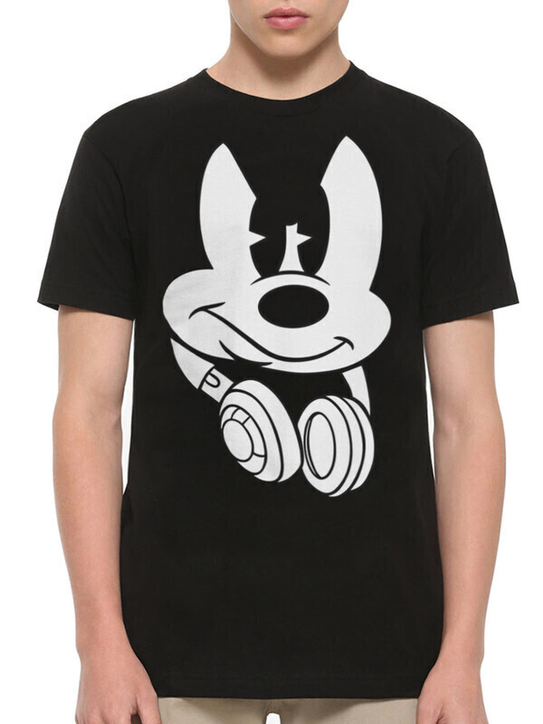 Футболка мужская Dream Shirts Микки в наушниках MMIK1230592 черная L, Микки в наушниках MMIK1230592
Футболка мужская Dream Shirts Микки в наушниках MMIK1230592 черная L, Микки в наушниках MMIK1230592