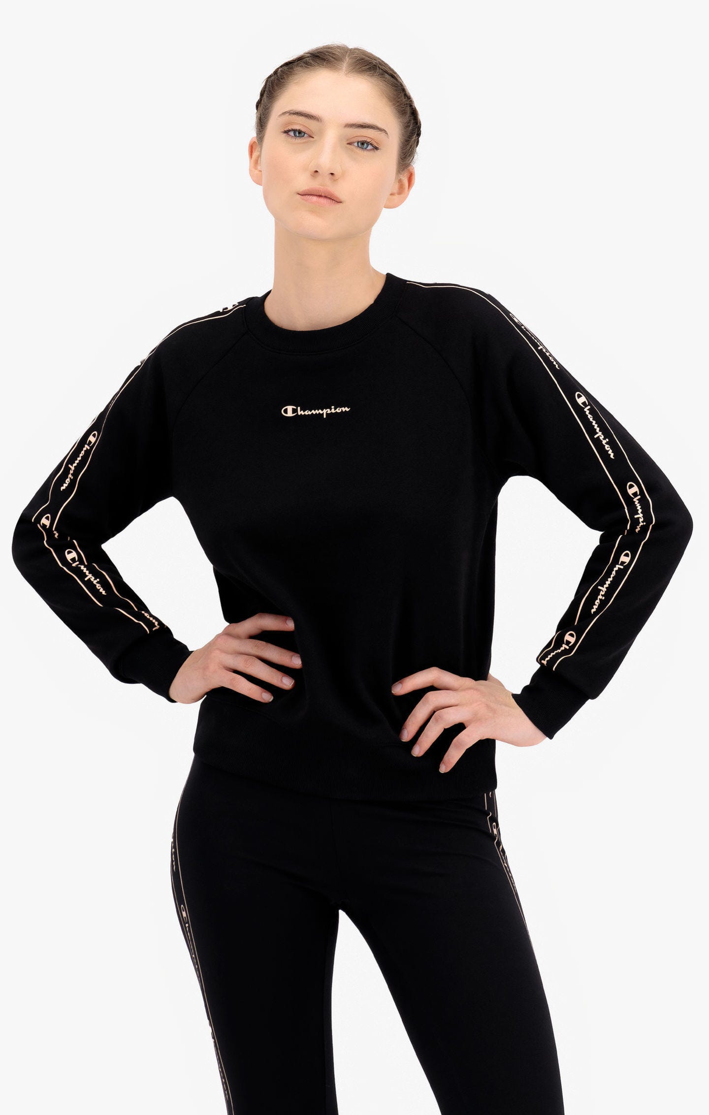 Свитшот женский Champion Legacy Tape Mania Crewneck черный S, Legacy Tape Mania Crewneck
Свитшот женский Champion Legacy Tape Mania Crewneck черный S, Legacy Tape Mania Crewneck