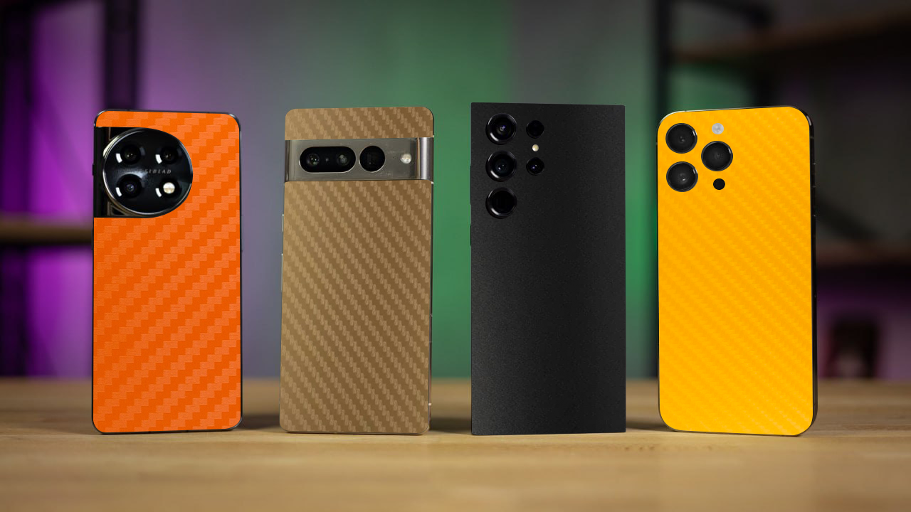 Пленка на iPhone 14 матовый хром на заднюю панель EASYSKINZ (черный матовый), iPhone 14
Пленка на iPhone 14 матовый хром на заднюю панель EASYSKINZ (черный матовый), iPhone 14