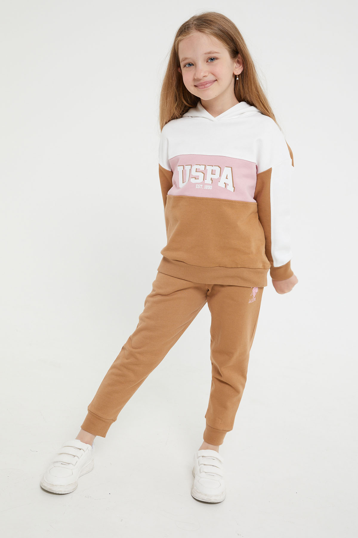 Костюм повседневный US Polo Assn G084SZ0HF0US1235, кремовый, 164, Бежевый, G084SZ0HF0US1235
Костюм повседневный US Polo Assn G084SZ0HF0US1235, кремовый, 164, Бежевый, G084SZ0HF0US1235