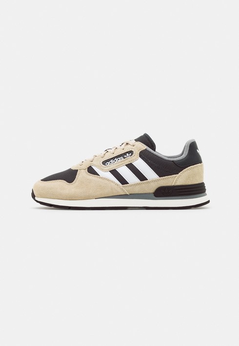 Кроссовки женские Adidas Originals Treziod 2 Unisex бежевые 40 2/3 EU, Бежевый, Treziod 2 Unisex
Кроссовки женские Adidas Originals Treziod 2 Unisex бежевые 40 2/3 EU, Бежевый, Treziod 2 Unisex