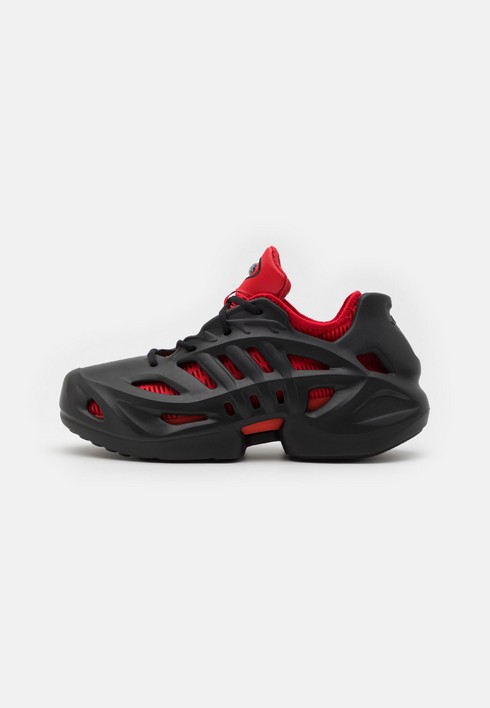 Кроссовки женские Adidas Originals Adifom Climacool Unisex черные 39 1/3 EU, Черный, Adifom Climacool Unisex
Кроссовки женские Adidas Originals Adifom Climacool Unisex черные 39 1/3 EU, Черный, Adifom Climacool Unisex