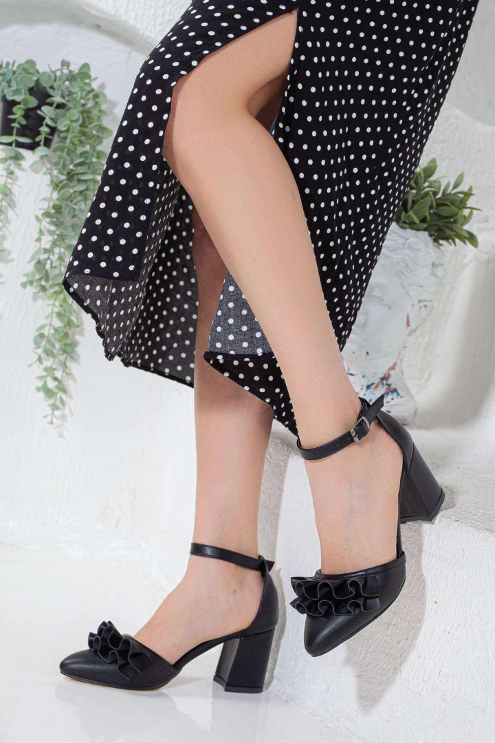 Туфли женские Lio Shoes LioS-VDQ8OS1U0T черные 36 (доставка из-за рубежа), LioS-VDQ8OS1U0T
Туфли женские Lio Shoes LioS-VDQ8OS1U0T черные 36 (доставка из-за рубежа), LioS-VDQ8OS1U0T