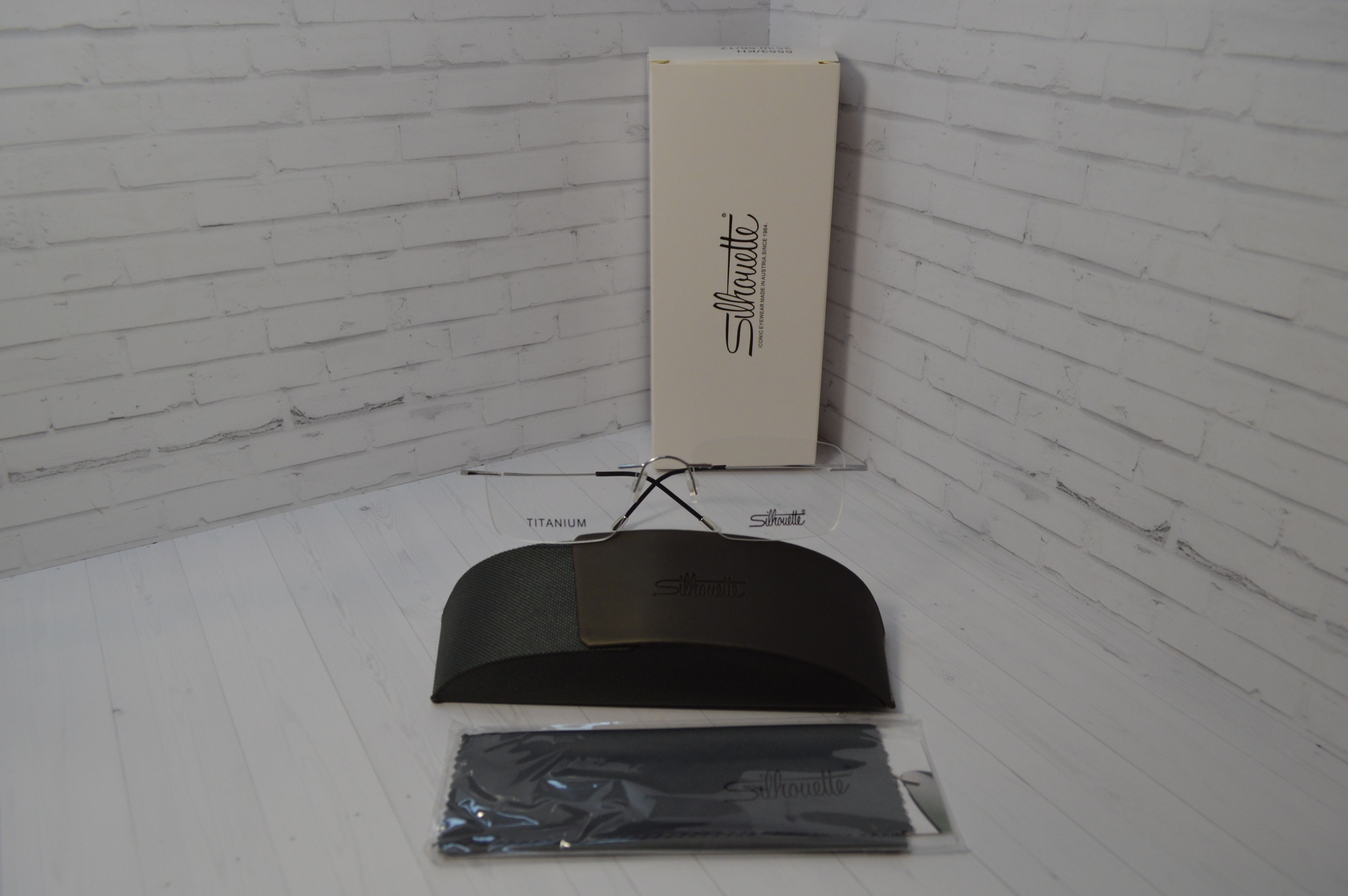 Оправа для очков унисекс Silhouette OL-OM-Silhouette-5510-70-7010 серебристая, OL-OM-Silhouette-5510-70-7010
Оправа для очков унисекс Silhouette OL-OM-Silhouette-5510-70-7010 серебристая, OL-OM-Silhouette-5510-70-7010