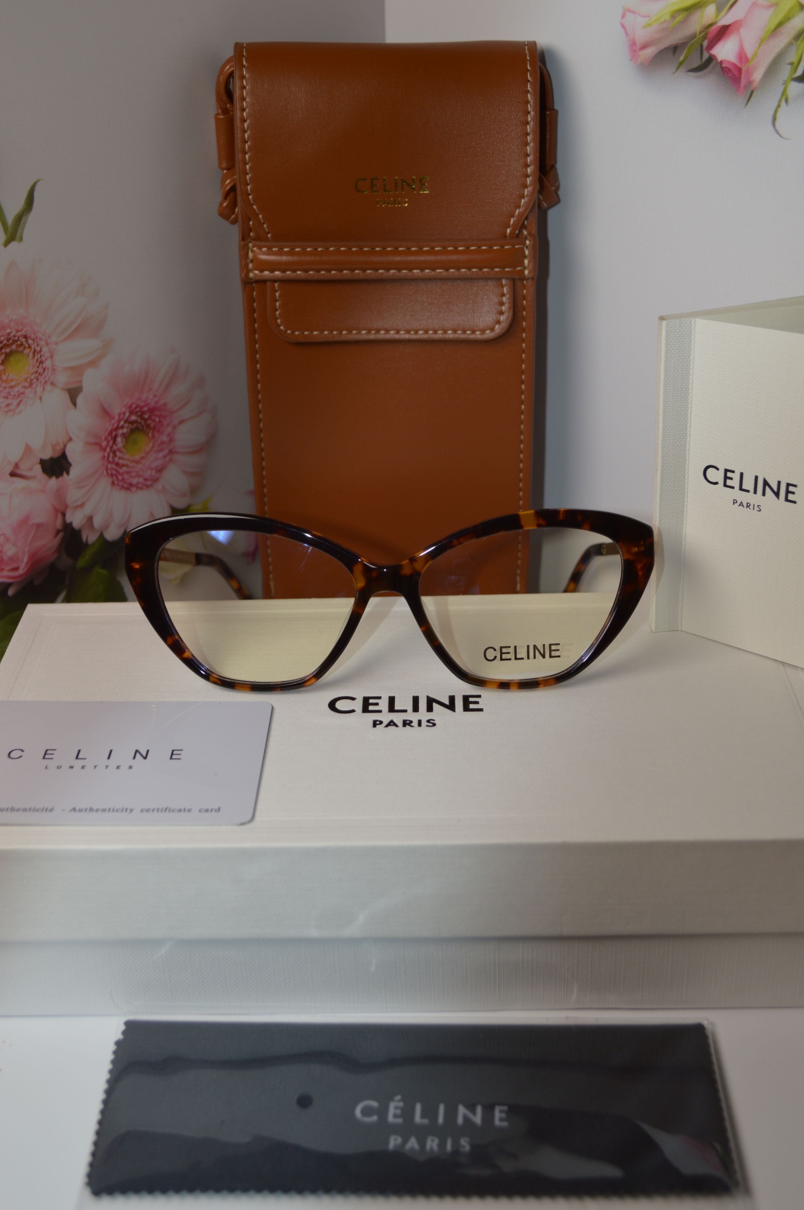 Оправа для очков женская Celine OL-OM-Celine-40241U-01A-brown коричневая, OL-OM-Celine-40241U-01A-brown
Оправа для очков женская Celine OL-OM-Celine-40241U-01A-brown коричневая, OL-OM-Celine-40241U-01A-brown