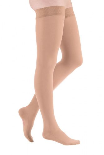 Чулки mediven comfort Medi CC269 2 кл. компр. р. 1 карамель стандартная закрытый, Коричневый, CC269
Чулки mediven comfort Medi CC269 2 кл. компр. р. 1 карамель стандартная закрытый, Коричневый, CC269