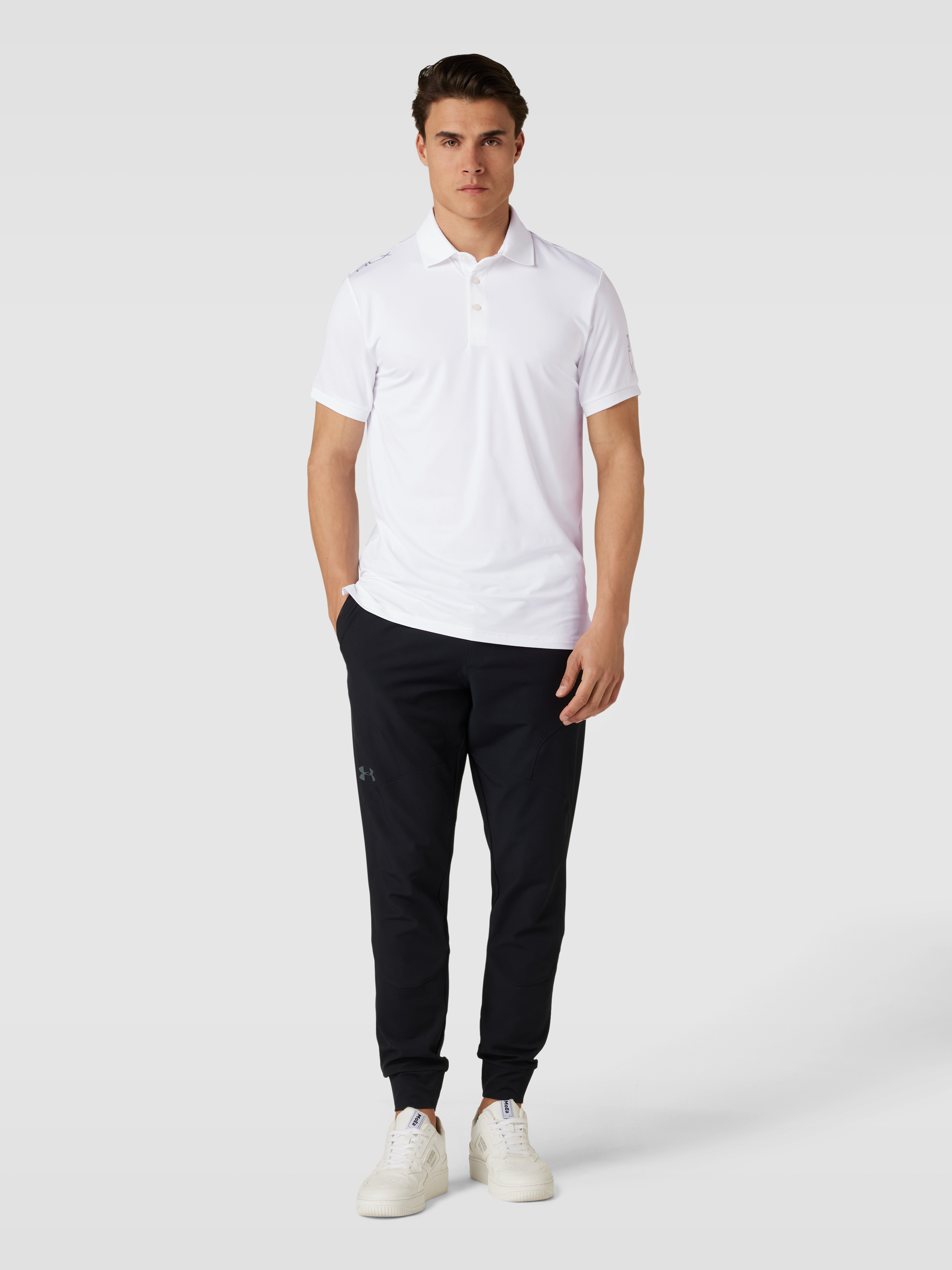 Футболка мужская Polo Ralph Lauren 1805860 белая S доставка из-за рубежа, Белый, 1805860
Футболка мужская Polo Ralph Lauren 1805860 белая S доставка из-за рубежа, Белый, 1805860