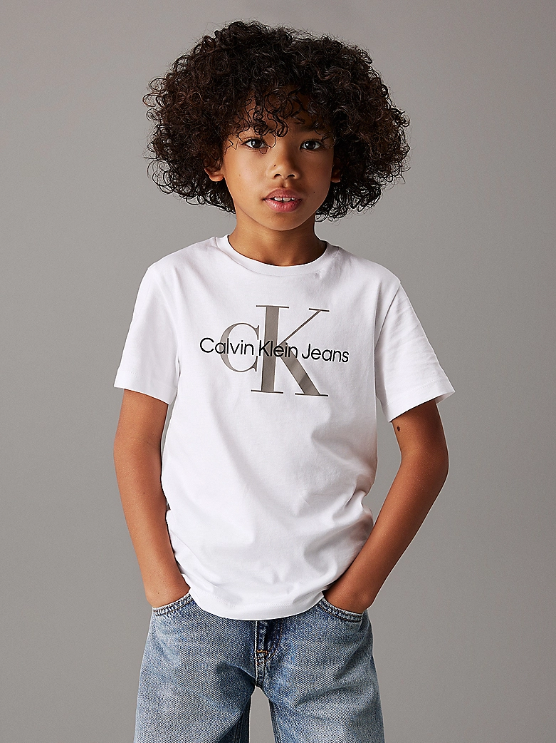 Футболка Calvin Klein для мальчиков, белая, YAF, размер 164, IU0IU00676T, Белый, IU0IU00676T
Футболка Calvin Klein для мальчиков, белая, YAF, размер 164, IU0IU00676T, Белый, IU0IU00676T