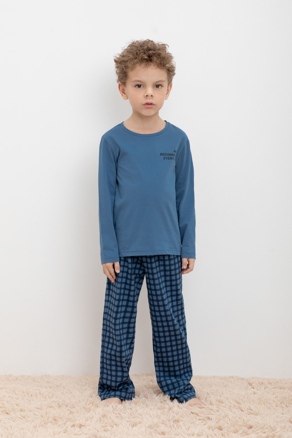 Пижама детская CROCKID М 1303-1, М 3702, синяя волна, бежевая клетка, 104, Синий, М 1303-1, М 3702
Пижама детская CROCKID М 1303-1, М 3702, синяя волна, бежевая клетка, 104, Синий, М 1303-1, М 3702