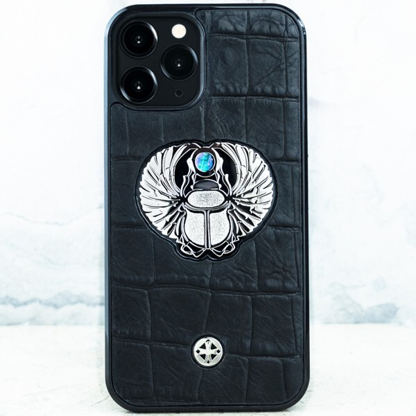 Чехол Euphoria HM Scarabaeus CROC Leather для Apple iPhone 13, черный, Scarabaeus CROC Leather
Чехол Euphoria HM Scarabaeus CROC Leather для Apple iPhone 13, черный, Scarabaeus CROC Leather