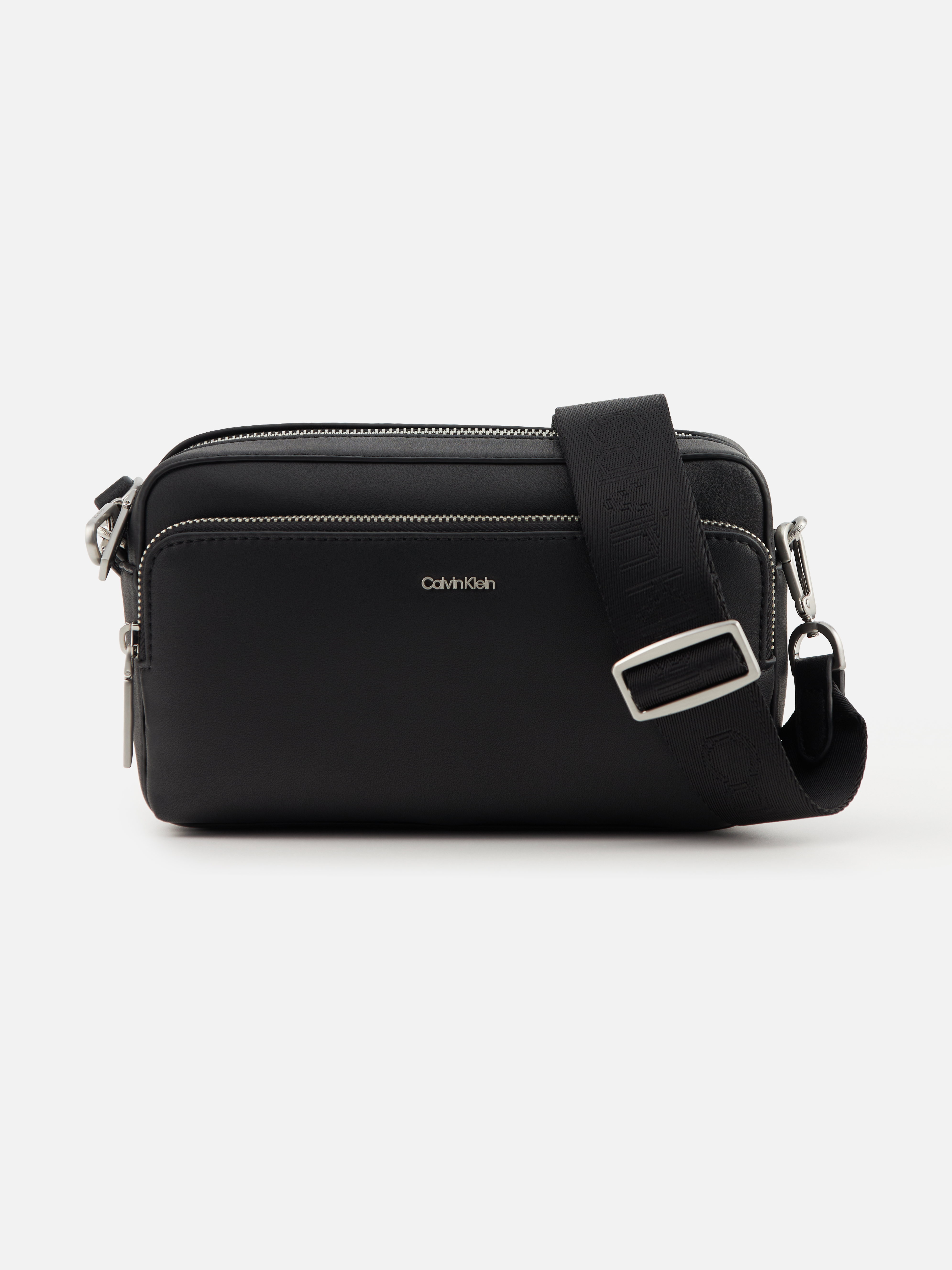 Сумка Calvin Klein для мужчин, кросс-боди, размер OS, чёрная-BEH, K60K608410, Черный, K60K608410
Сумка Calvin Klein для мужчин, кросс-боди, размер OS, чёрная-BEH, K60K608410, Черный, K60K608410