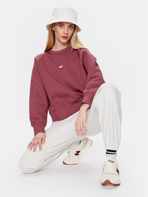 Свитшот женский New Balance 302697939 бордовый 2XL (доставка из-за рубежа), 0000302697939
Свитшот женский New Balance 302697939 бордовый 2XL (доставка из-за рубежа), 0000302697939