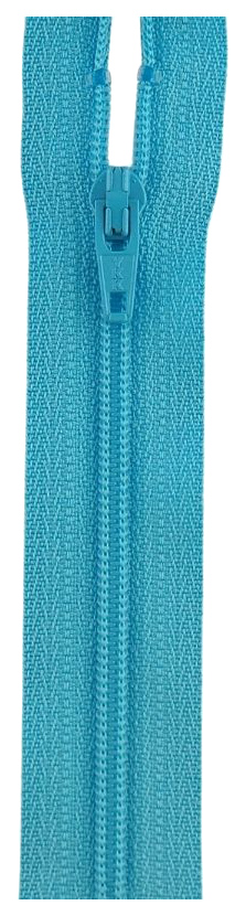 Застежка-молния YKK 0561179/16, 547 голубой лед тип 3 (4,15мм), неразъемная, длина 16см 
Застежка-молния YKK 0561179/16, 547 голубой лед тип 3 (4,15мм), неразъемная, длина 16см