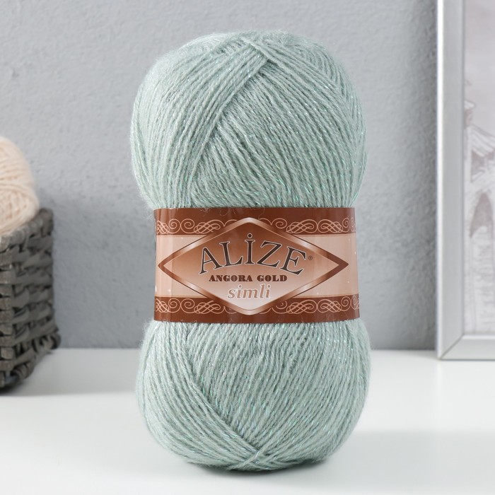 Пряжа ALIZE Angora Gold Simli 75% акрил, 20% шерсть, 5% металлик, 515 миндаль, Зеленый, "Angora Gold Simli" 75% акрил, 20% шерсть, 5% металлик, 515 миндаль
Пряжа ALIZE Angora Gold Simli 75% акрил, 20% шерсть, 5% металлик, 515 миндаль, Зеленый, "Angora Gold Simli" 75% акрил, 20% шерсть, 5% металлик, 515 миндаль