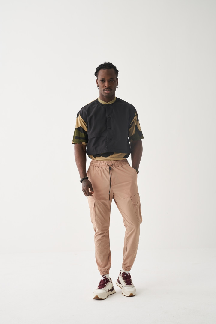 Брюки мужские King Brich JOGGER1026 коричневые XL (товары доставляются из-за рубежа), JOGGER1026
Брюки мужские King Brich JOGGER1026 коричневые XL (товары доставляются из-за рубежа), JOGGER1026