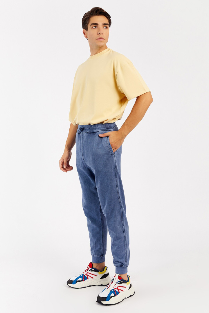 Брюки мужские Manche ME21S640245 синие 2XL (товары доставляются из-за рубежа), ME21S640245
Брюки мужские Manche ME21S640245 синие 2XL (товары доставляются из-за рубежа), ME21S640245