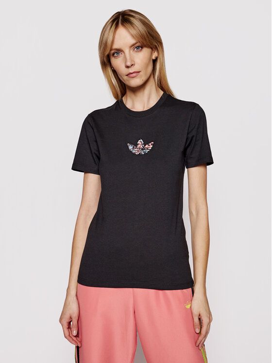 Футболка женская Adidas 0000207828346 черная 30 EU (доставка из-за рубежа), Черный, 0000207828346
Футболка женская Adidas 0000207828346 черная 30 EU (доставка из-за рубежа), Черный, 0000207828346