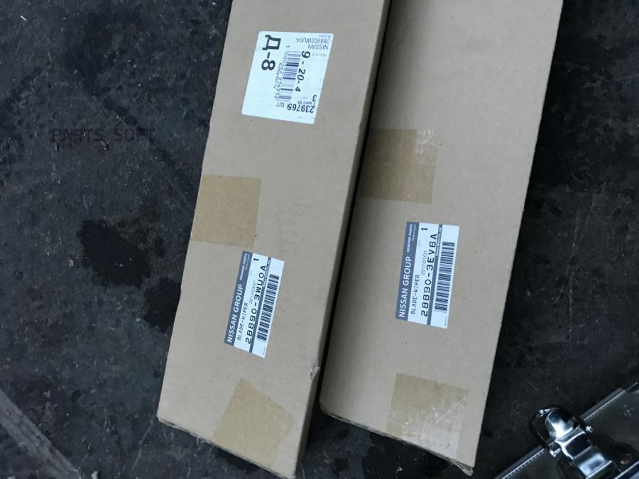 Щетка Стеклоочистителя 650 Мм Бескаркасная 1 Шт Nissan 28890-3wu0a NISSAN арт. 28890-3WU0A
Щетка Стеклоочистителя 650 Мм Бескаркасная 1 Шт Nissan 28890-3wu0a NISSAN арт. 28890-3WU0A