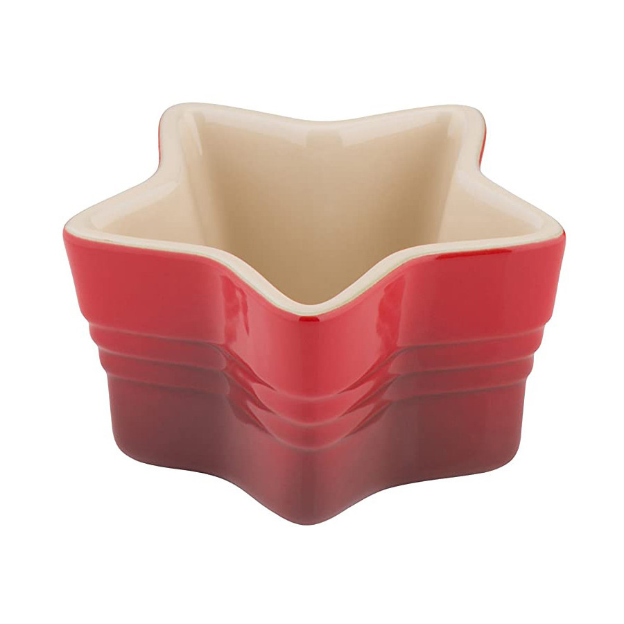 Рамекин Le Creuset Stoneware Звезда 130 мл, керамика, вишня 
Рамекин Le Creuset Stoneware Звезда 130 мл, керамика, вишня