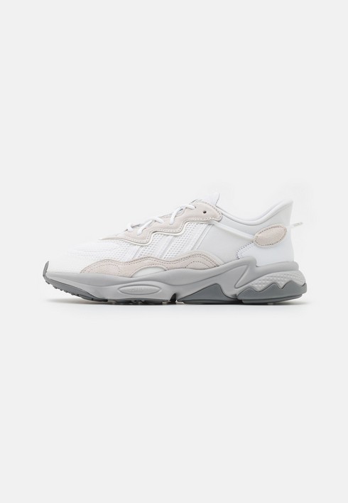 Кроссовки женские Adidas Originals Ozweego Unisex белые 40 2/3 EU (доставка из-за рубежа), Белый, Ozweego Unisex
Кроссовки женские Adidas Originals Ozweego Unisex белые 40 2/3 EU (доставка из-за рубежа), Белый, Ozweego Unisex