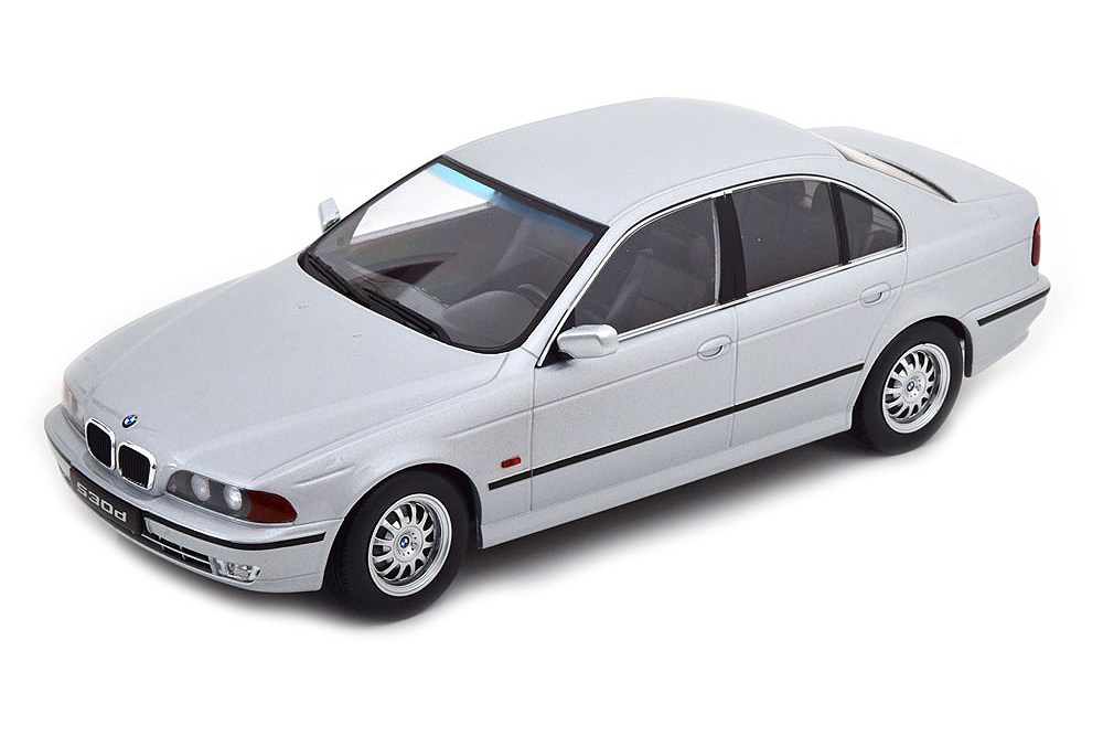 Модель коллекционная KK-SCALE Bmw E39 530D saloon 1995 silver / бмв 5-Я серия серебристый
Модель коллекционная KK-SCALE Bmw E39 530D saloon 1995 silver / бмв 5-Я серия серебристый