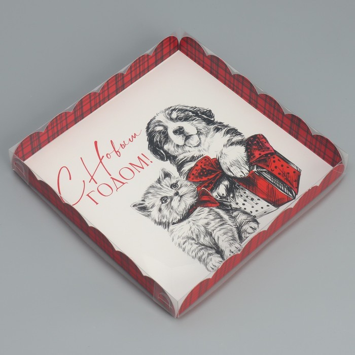 Коробка для кондитерских изделий С Новым годом!, кот и пёс, 21 21 3 см 5 шт., Бежевый;красный;черный
Коробка для кондитерских изделий С Новым годом!, кот и пёс, 21 21 3 см 5 шт., Бежевый;красный;черный