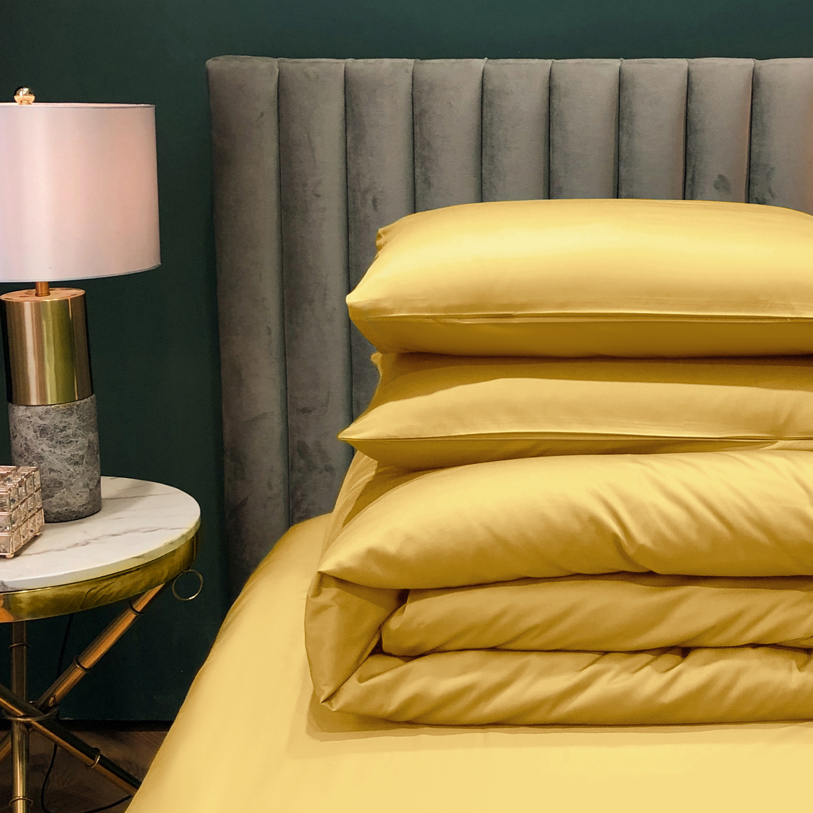 Пододеяльник Soft Box Манго 220x240, мако-сатин, 100% xлопок, желтый, EH-POD
Пододеяльник Soft Box Манго 220x240, мако-сатин, 100% xлопок, желтый, EH-POD