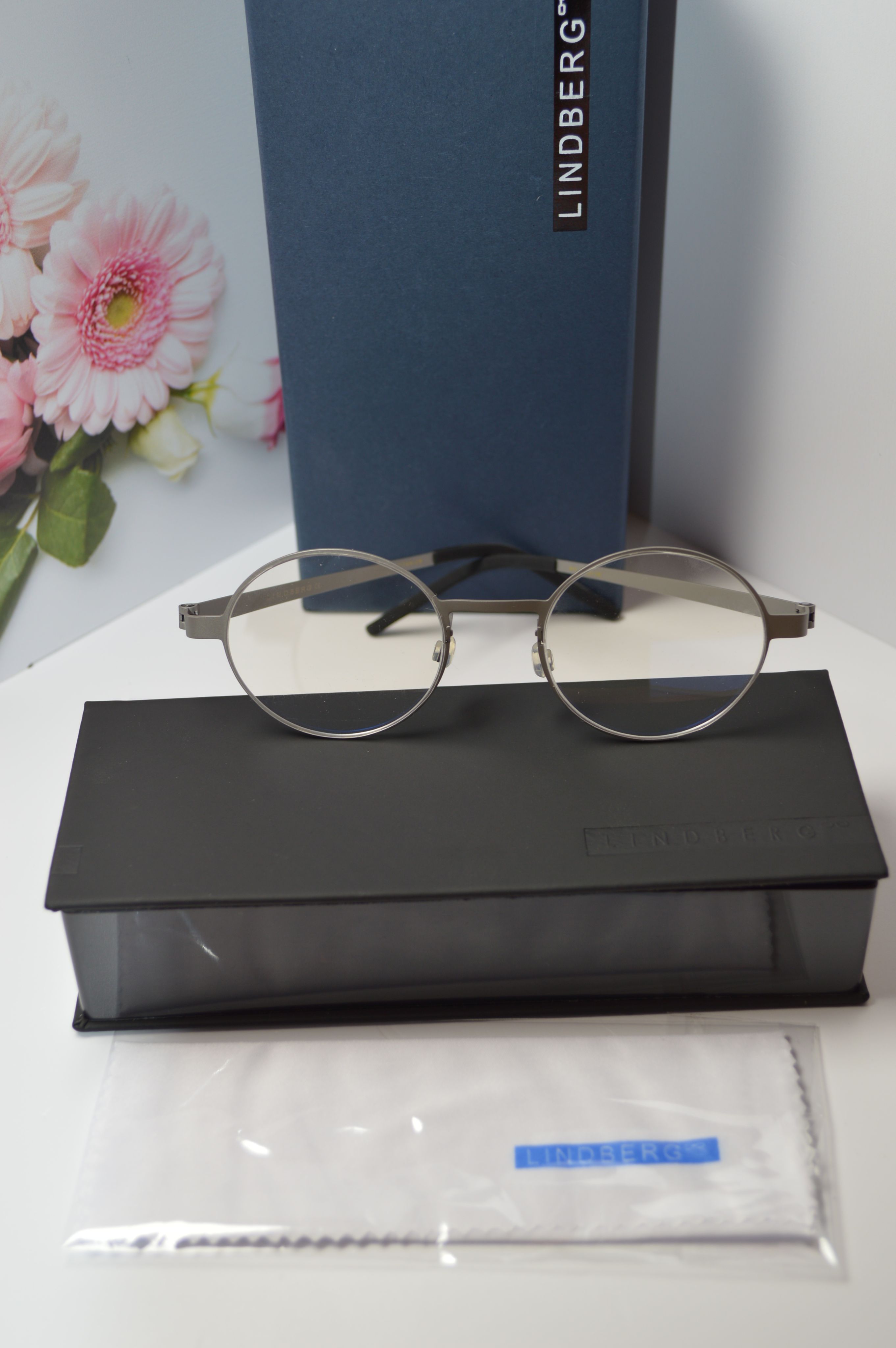 Оправа для очков унисекс LINDBERG OL-OM-Lindberg-9610-svgrey серая, OL-OM-Lindberg-9610-svgrey
Оправа для очков унисекс LINDBERG OL-OM-Lindberg-9610-svgrey серая, OL-OM-Lindberg-9610-svgrey