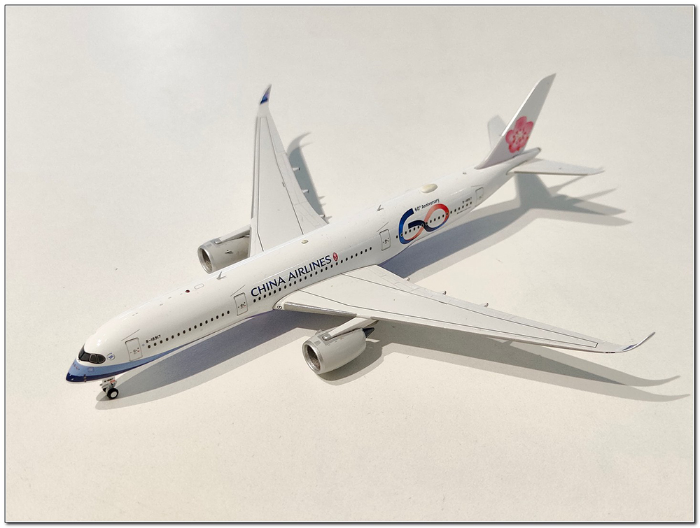 Модель коллекционная Airbus industries A350-941 china airlines B-18917 (длина 16,30 см), Белый
Модель коллекционная Airbus industries A350-941 china airlines B-18917 (длина 16,30 см), Белый