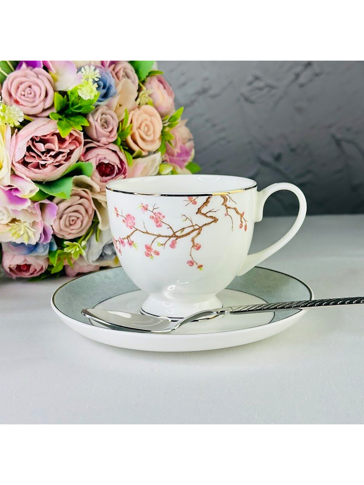 Чайная пара Lenardi Сакура, костяной фарфор, 12 пр, на 6 персон, Белый
Чайная пара Lenardi Сакура, костяной фарфор, 12 пр, на 6 персон, Белый