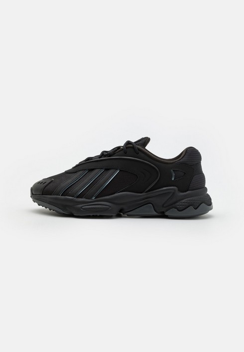 Кроссовки мужские Adidas Originals Oztral Unisex черные 45 1/3 EU (доставка из-за рубежа), Черный, Oztral Unisex
Кроссовки мужские Adidas Originals Oztral Unisex черные 45 1/3 EU (доставка из-за рубежа), Черный, Oztral Unisex