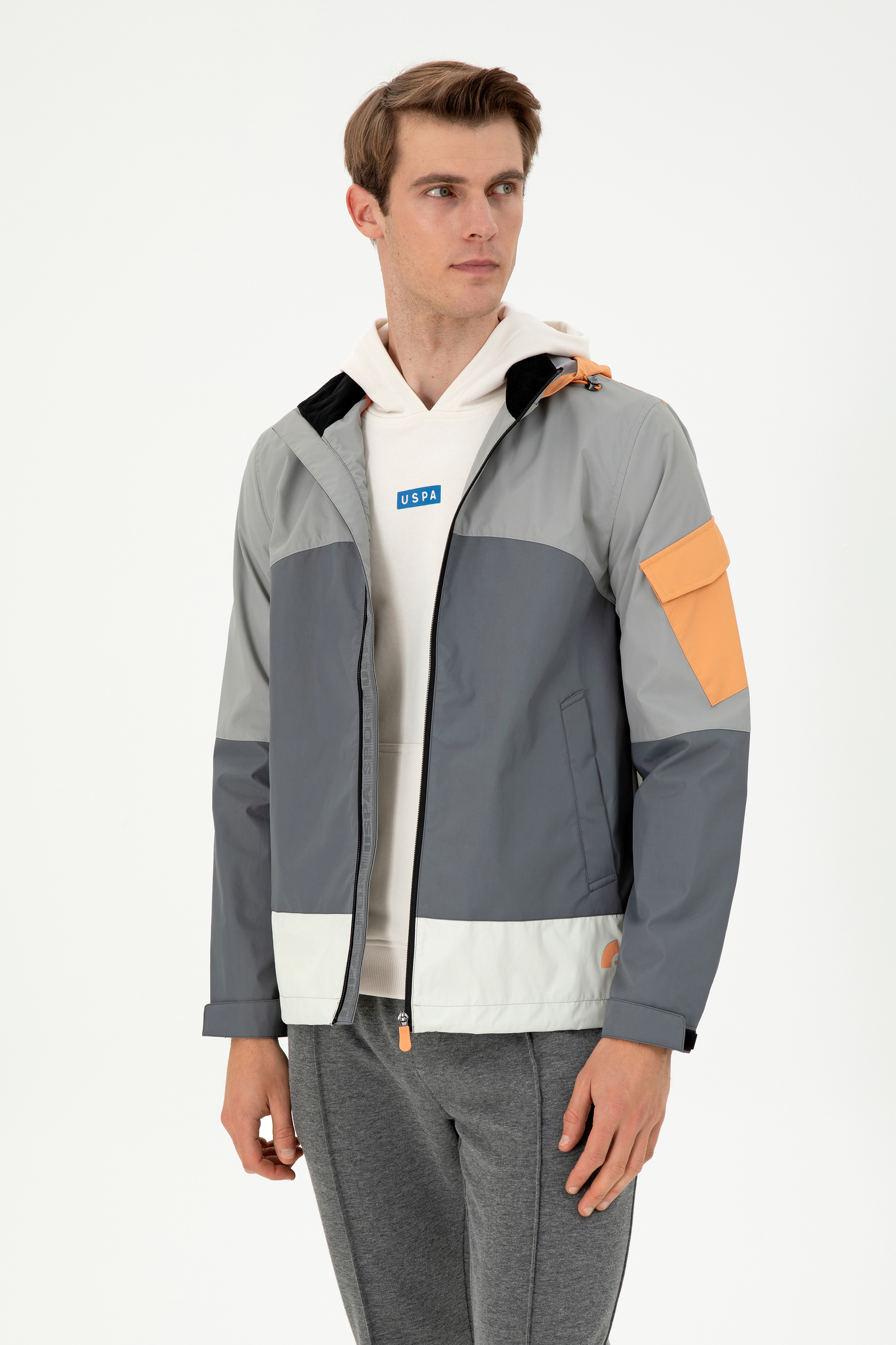 Ветровка мужская U.S. POLO Assn. G081SZ0MS0SCAT-S серая 52 RU, Серый, G081SZ0MS0SCAT-S
Ветровка мужская U.S. POLO Assn. G081SZ0MS0SCAT-S серая 52 RU, Серый, G081SZ0MS0SCAT-S