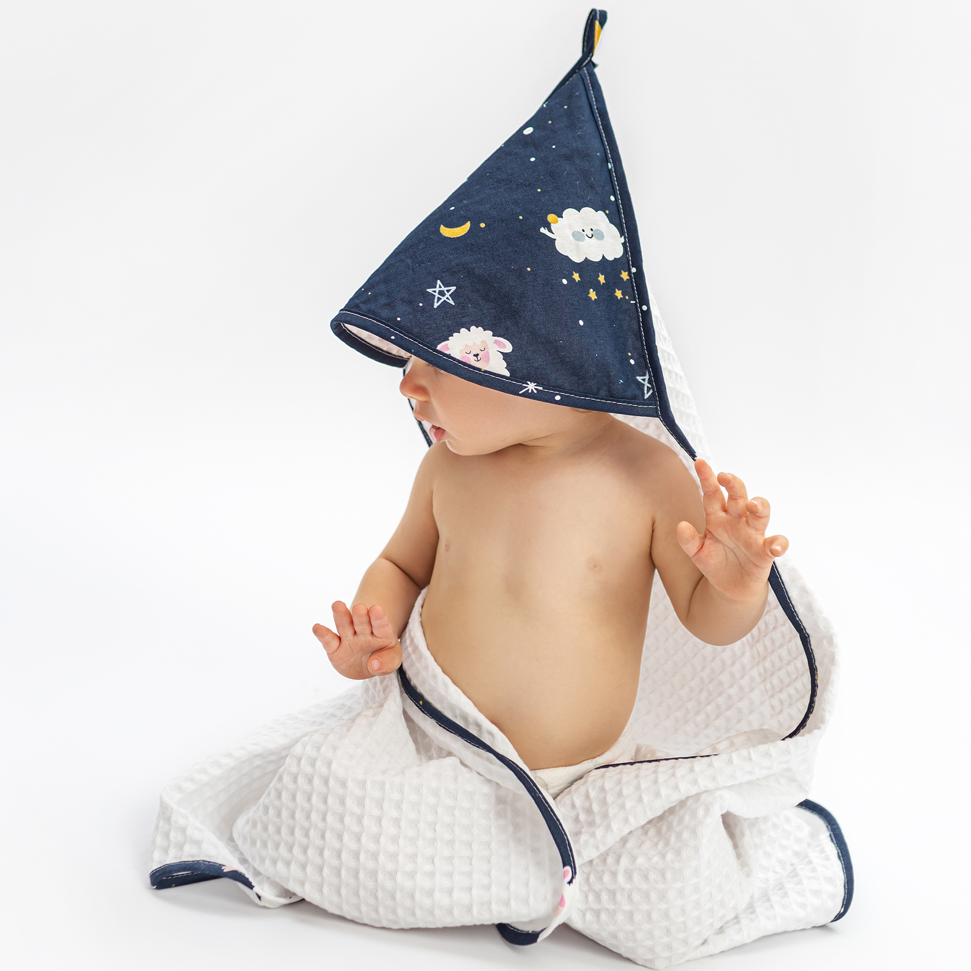 Полотенце детское Amarobaby с уголком WAFFLE Galaxy, 90х90 см, белый, AB215403WGal/00, AB215403W
Полотенце детское Amarobaby с уголком WAFFLE Galaxy, 90х90 см, белый, AB215403WGal/00, AB215403W