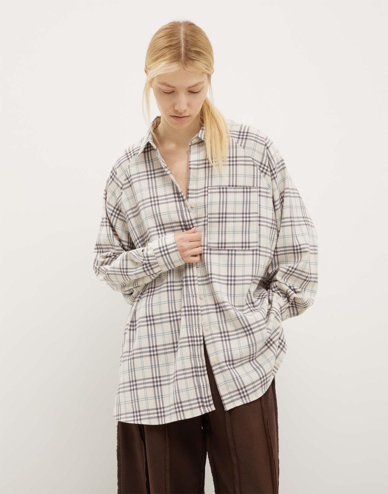 Рубашка женская Gloria Jeans GWT004272 бежевый/разноцветный L-XL/170, GWT004272
Рубашка женская Gloria Jeans GWT004272 бежевый/разноцветный L-XL/170, GWT004272