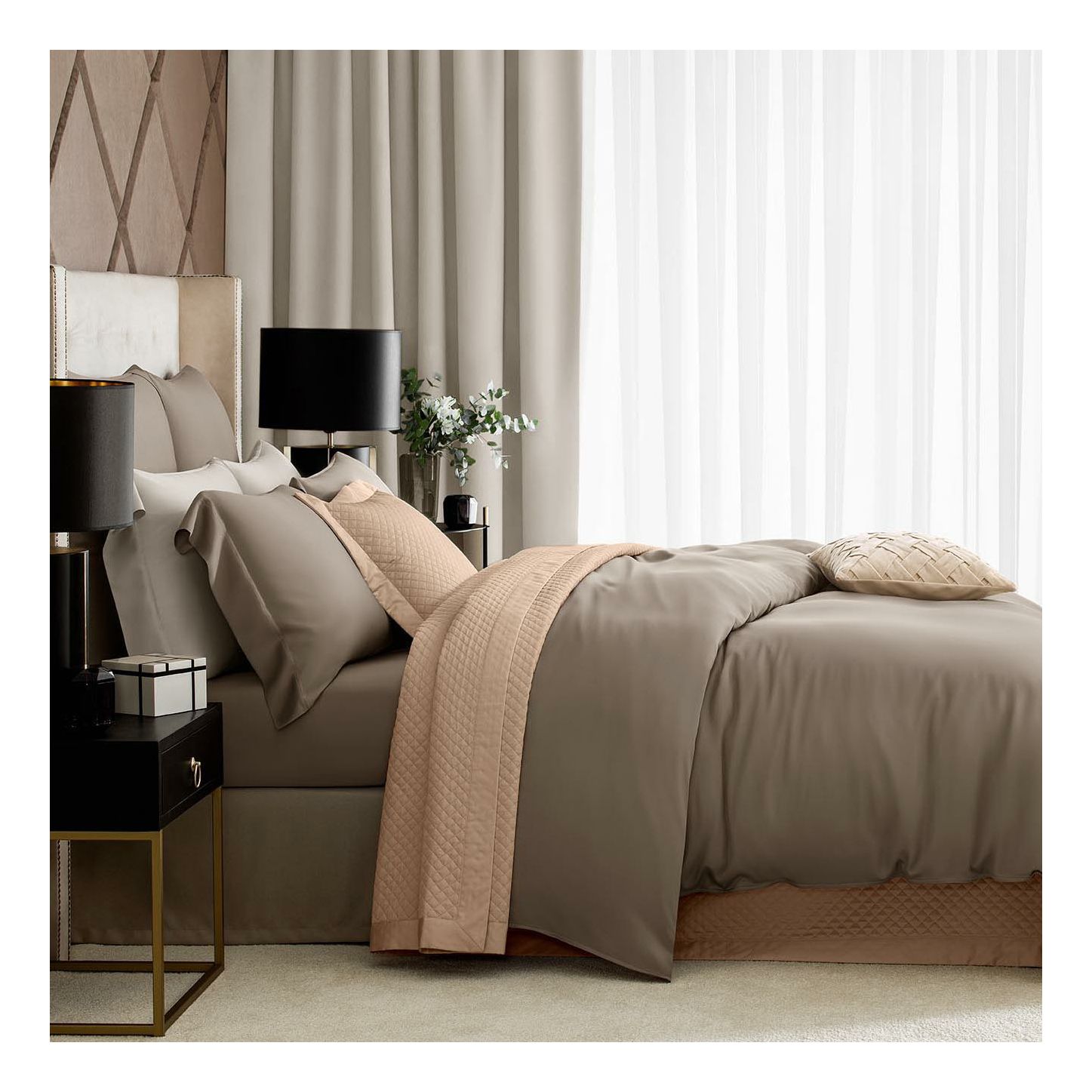 Комплект постельного белья Togas Сенса семейный эвкалиптовое волокно 50 x 70 см коричневый 
Комплект постельного белья Togas Сенса семейный эвкалиптовое волокно 50 x 70 см коричневый