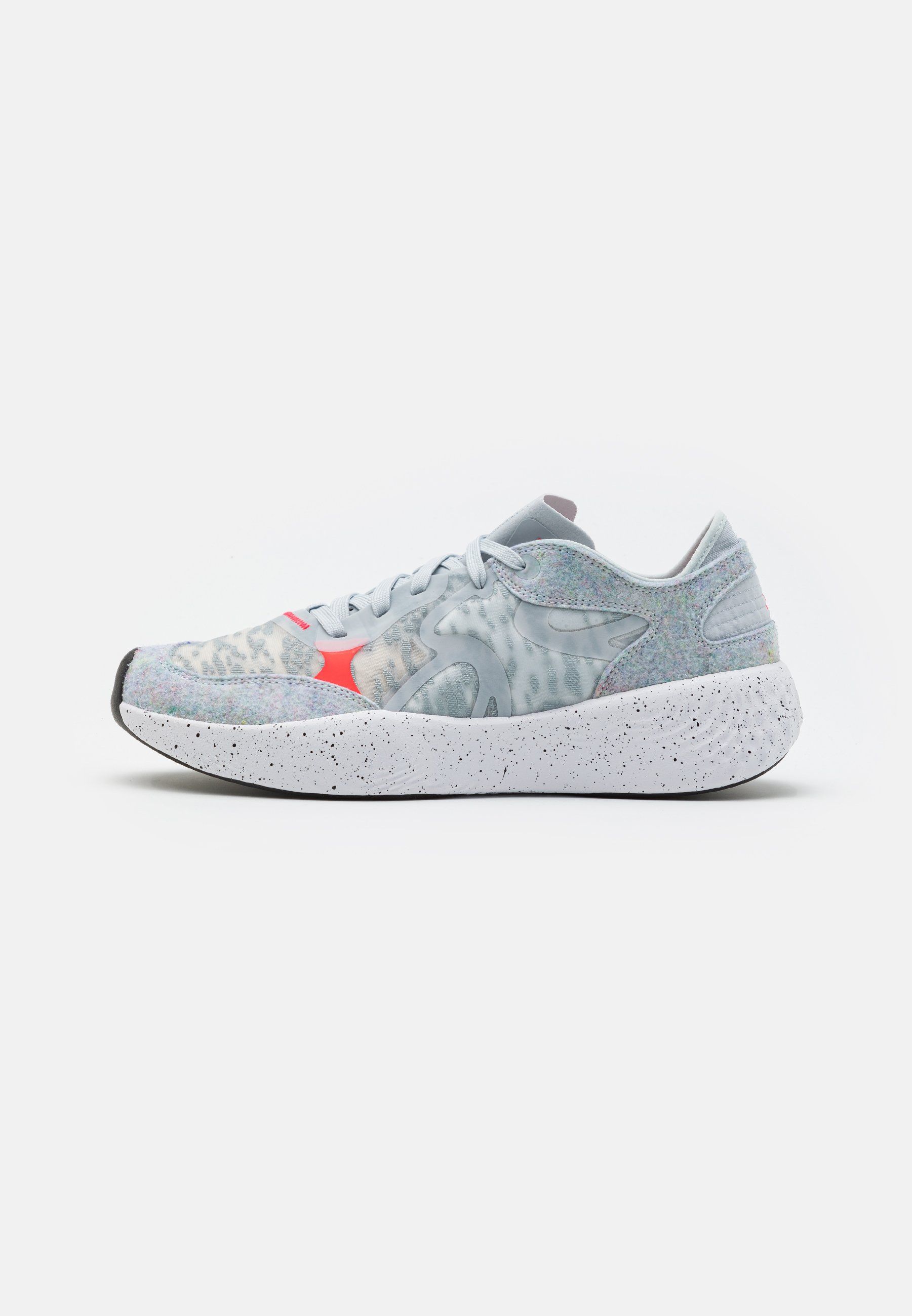 Кроссовки мужские Jordan Delta 3 Low серые 40 EU (доставка из-за рубежа), Серый, Delta 3 Low
Кроссовки мужские Jordan Delta 3 Low серые 40 EU (доставка из-за рубежа), Серый, Delta 3 Low