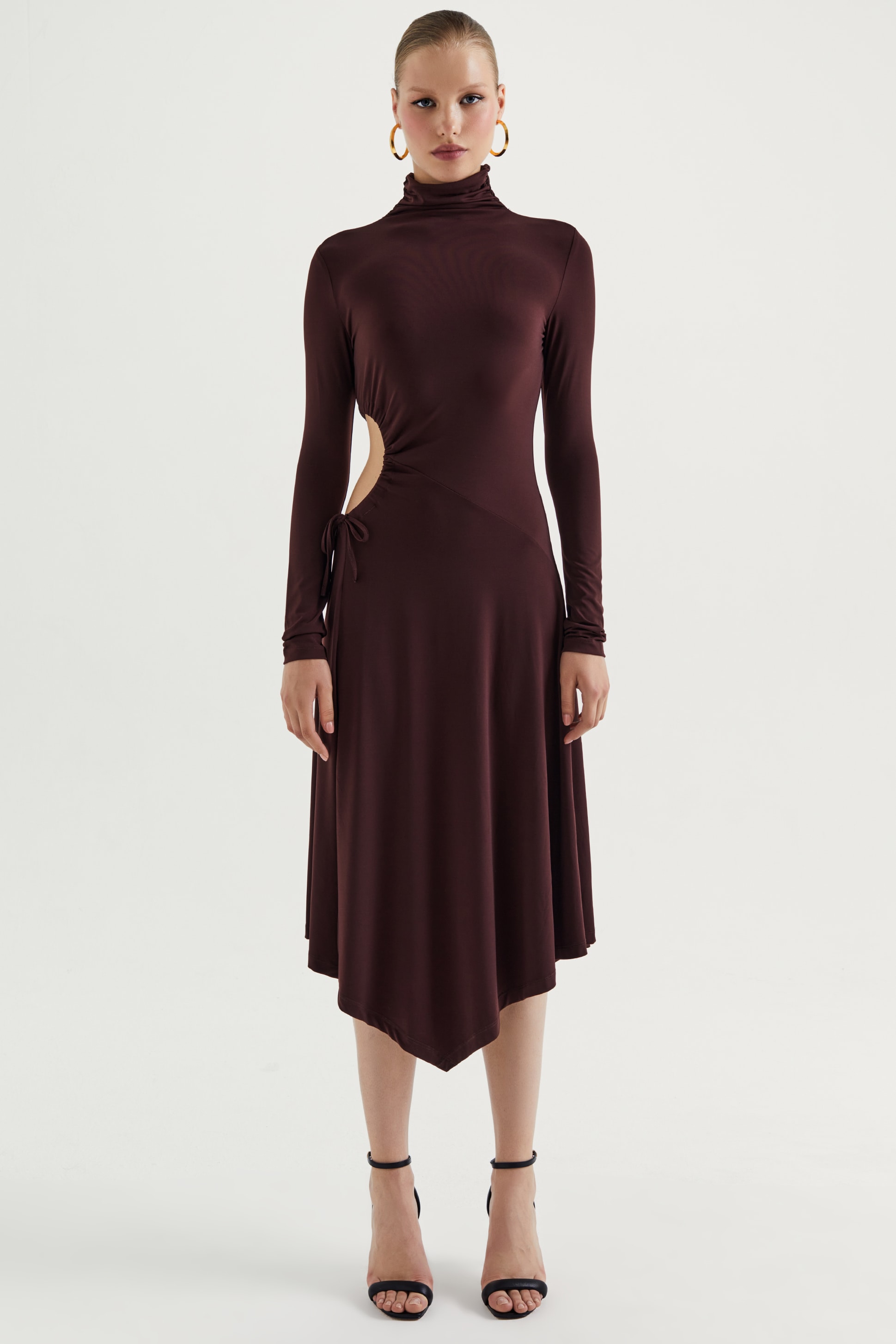 Платье женское LOVE REPUBLIC 1451141547 коричневое 44 RU, 1451141547
Платье женское LOVE REPUBLIC 1451141547 коричневое 44 RU, 1451141547