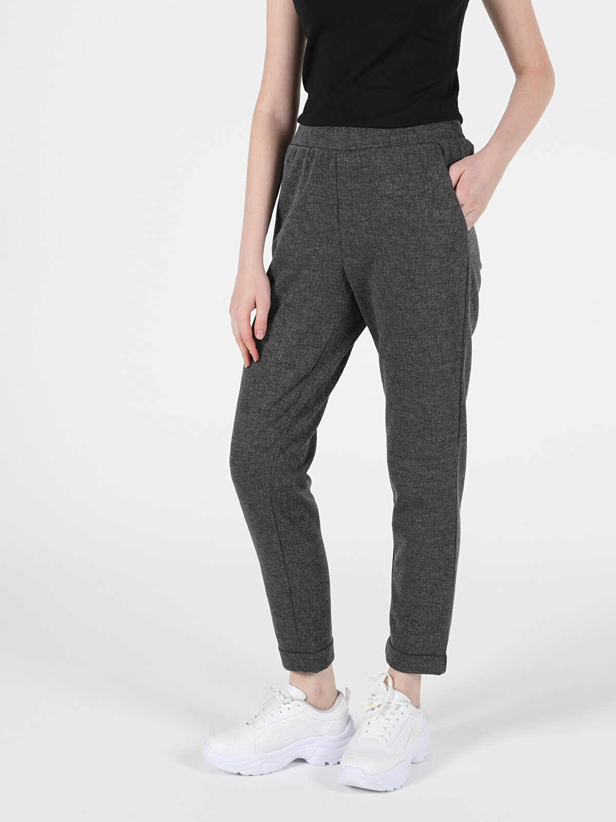 Брюки женские Colins CL1051492_Q1.V1 серые XS, Серый, CL1051492_Q1.V1
Брюки женские Colins CL1051492_Q1.V1 серые XS, Серый, CL1051492_Q1.V1