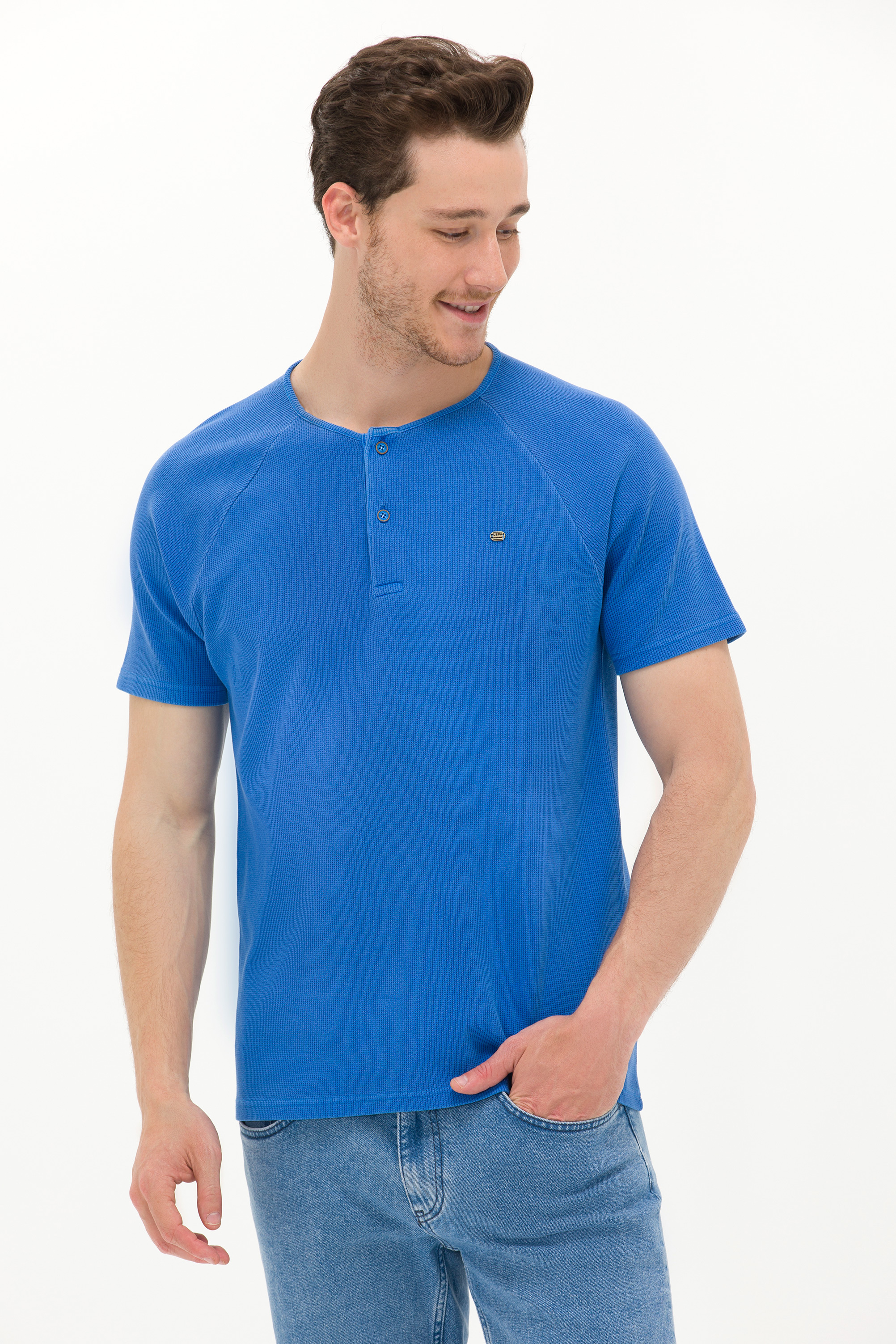 Футболка мужская U.S. POLO Assn. G081SZ011-000-1573941-FANO синяя 2XL, Синий, G081SZ011-000-1573941-FANO
Футболка мужская U.S. POLO Assn. G081SZ011-000-1573941-FANO синяя 2XL, Синий, G081SZ011-000-1573941-FANO