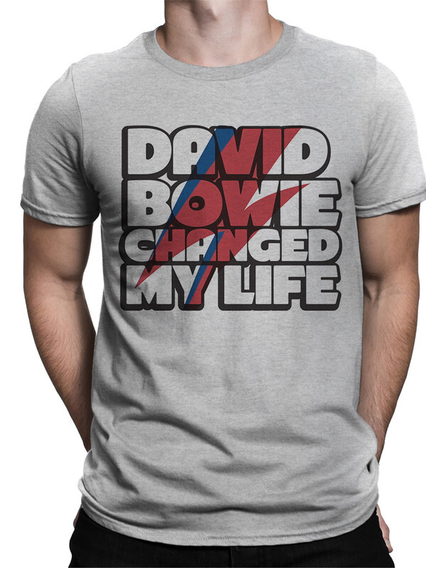 Футболка мужская Dream Shirts Дэвид Боуи Изменил Мою Жизнь серая XL, "Дэвид Боуи Изменил Мою Жизнь"
Футболка мужская Dream Shirts Дэвид Боуи Изменил Мою Жизнь серая XL, "Дэвид Боуи Изменил Мою Жизнь"