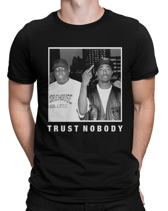 Футболка мужская Dream Shirts Бигги и Тупак - Рэп Легенды 9899311222 черная 2XL, Черный, Бигги и Тупак - Рэп Легенды 9899311222
Футболка мужская Dream Shirts Бигги и Тупак - Рэп Легенды 9899311222 черная 2XL, Черный, Бигги и Тупак - Рэп Легенды 9899311222