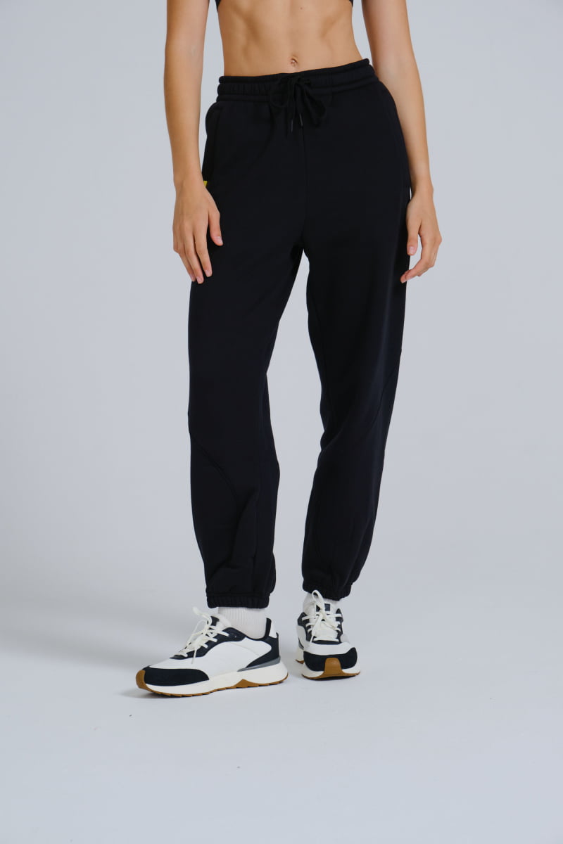 Спортивные брюки женские Anta 862337713 ODP A-KIND FLEECE TECH черные 3XL, Черный, 862337713 ODP A-KIND FLEECE TECH
Спортивные брюки женские Anta 862337713 ODP A-KIND FLEECE TECH черные 3XL, Черный, 862337713 ODP A-KIND FLEECE TECH